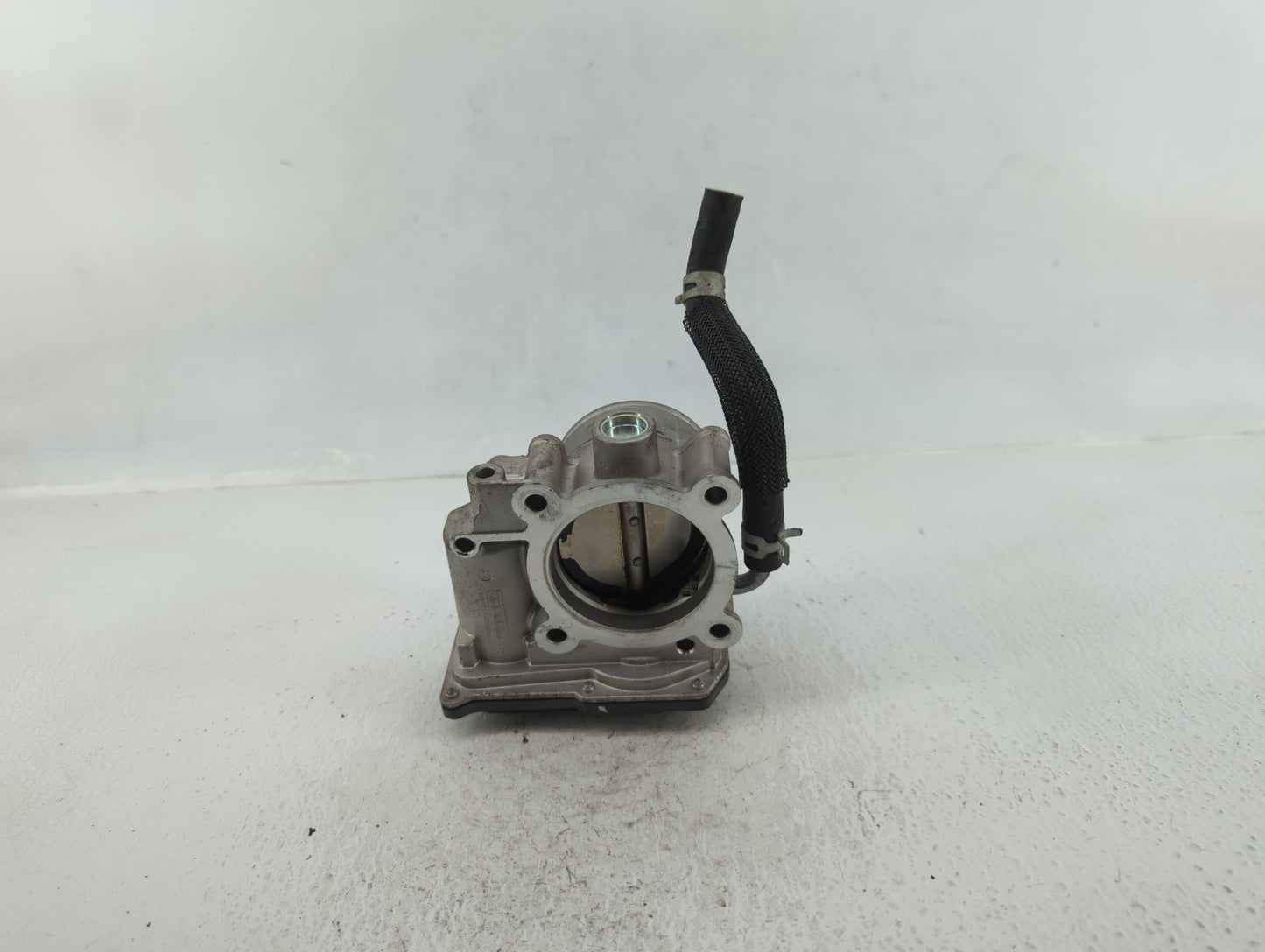 2019 Kia Forte Throttle Body P/N:35100-2E710 Fits OEM Used Auto Parts - Oemusedautoparts1.com