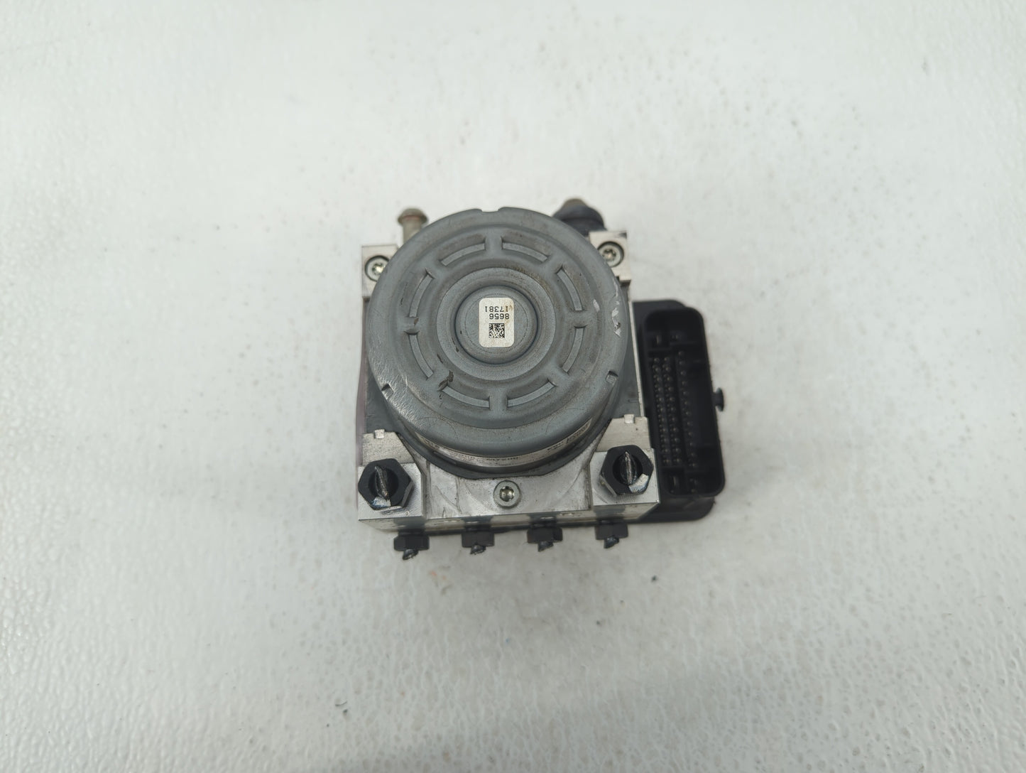 2019-2021 Kia Forte ABS Pump Control Module Replacement P/N:58900-M7200 Fits Fits 2019 2020 2021 OEM Used Auto Parts - Oemus