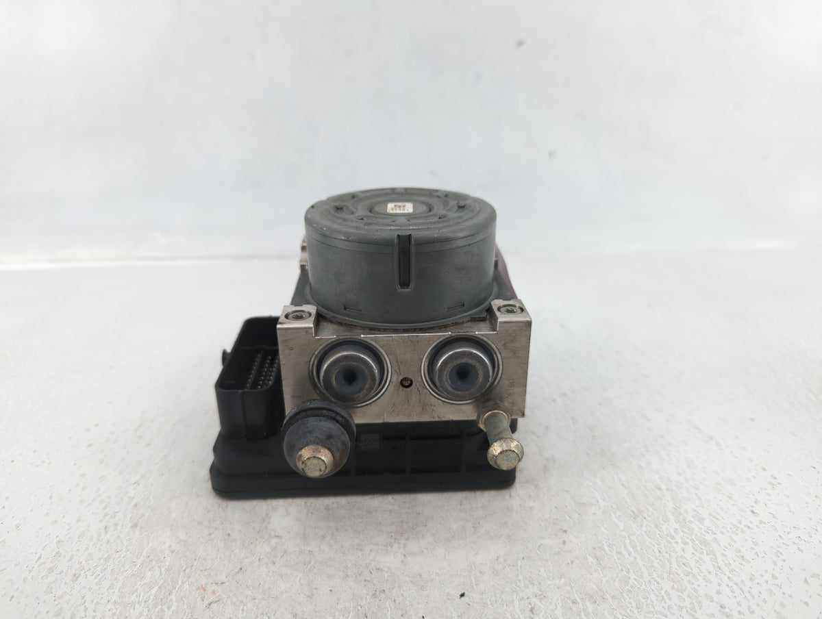 2019-2021 Kia Forte Anti-Lock Brake ABS Pump Module Actuator OEM P/N:58900-M7200 Fits Fits 2019 2020 2021 OEM Used Auto Part