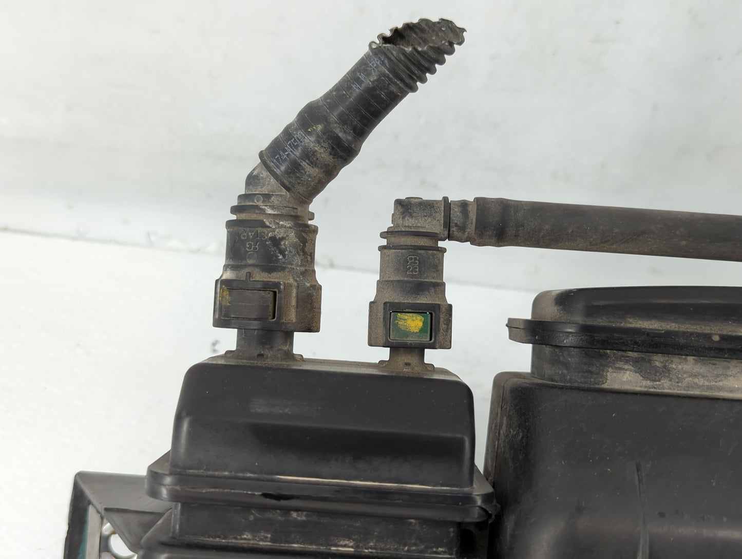 2019 Kia Forte Fuel Vapor Charcoal Canister - Oemusedautoparts1.com