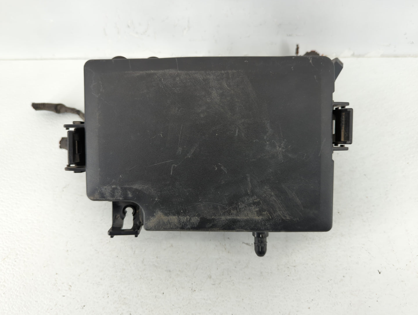 2019-2020 Kia Forte Fusebox Fuse Box Panel Relay Module P/N:91431-M7050 Fits Fits 2019 2020 OEM Used Auto Parts - Oemusedaut