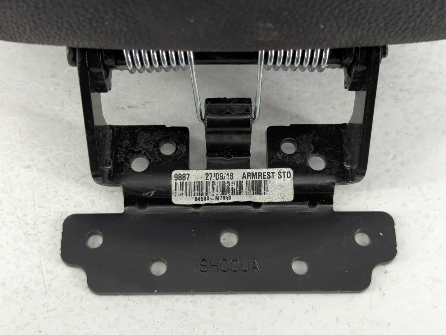 2019-2022 Kia Forte Center Console Armrest Cover Lid Black - Oemusedautoparts1.com