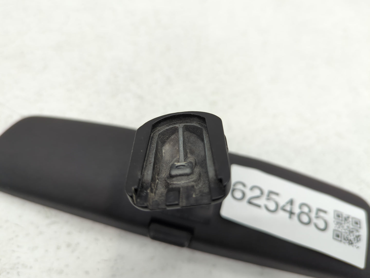 2010-2019 Kia Forte Interior Rear View Mirror Replacement OEM P/N:E8011083 Fits OEM Used Auto Parts - Oemusedautoparts1.com