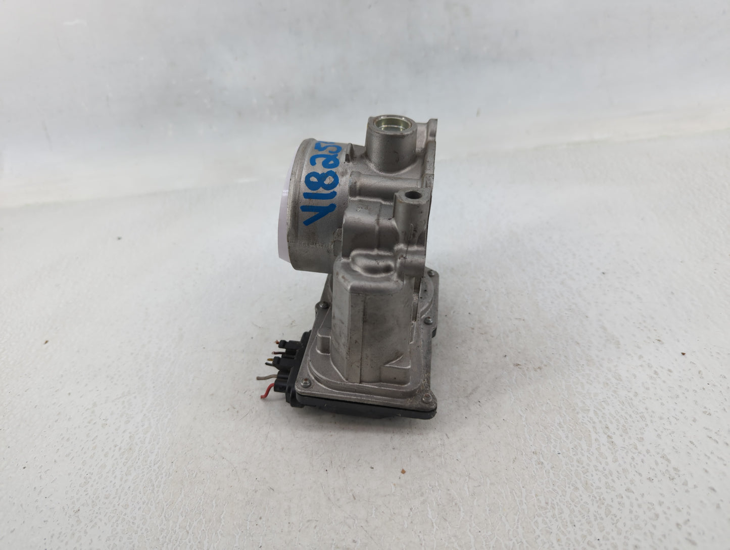 2019 Kia Forte Throttle Body P/N:6100 07B11 35100-2E710 Fits OEM Used Auto Parts - Oemusedautoparts1.com