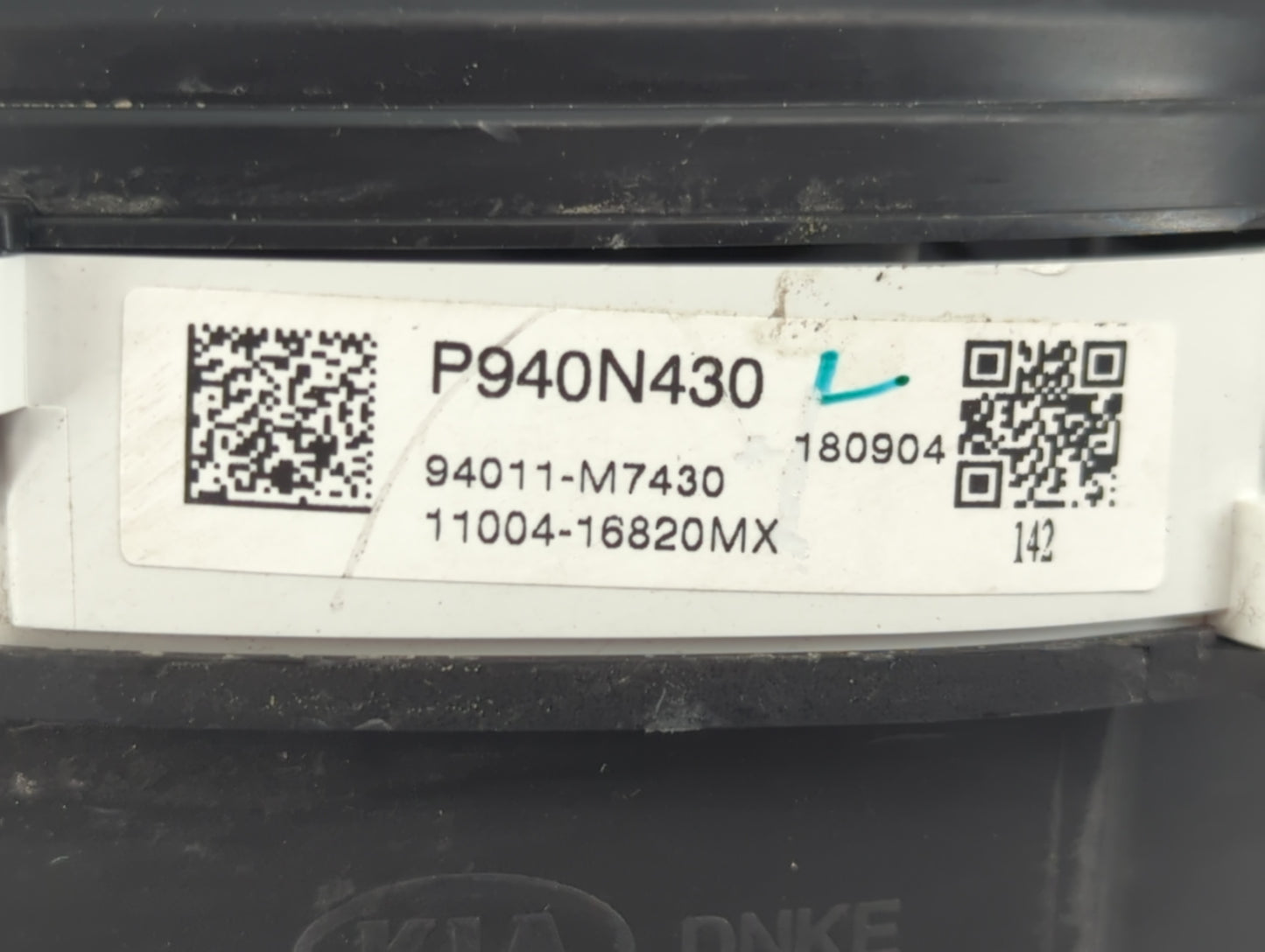 2019-2021 Kia Forte Instrument Cluster Speedometer Gauges P/N:94011-M7430 P940N430 Fits Fits 2019 2020 2021 OEM Used Auto Pa