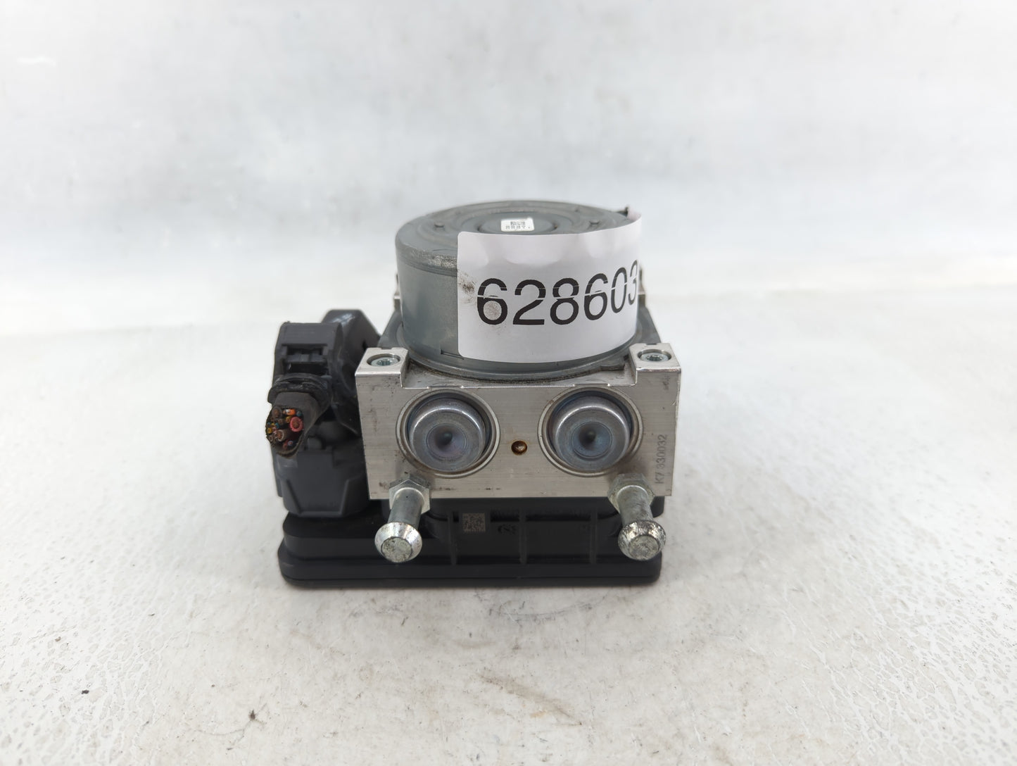 2019-2021 Kia Forte ABS Pump Control Module Replacement P/N:58900-M7260 58900-M7200 Fits Fits 2019 2020 2021 OEM Used Auto P