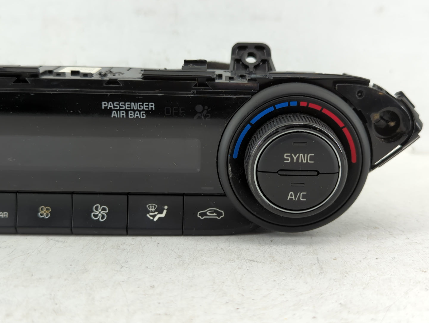 2019-2021 Kia Forte Climate Control Module Temperature AC/Heater Replacement P/N:97250-M6130GB Fits Fits 2019 2020 2021 OEM 