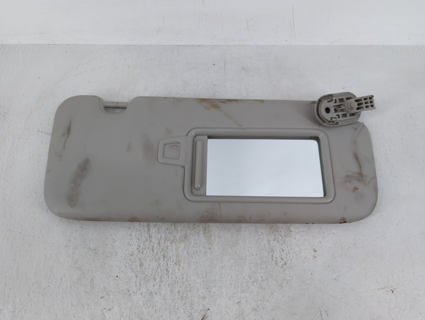 2019-2021 Kia Forte Sun Visor Shade Replacement Passenger Right Mirror Fits Fits 2019 2020 2021 OEM Used Auto Parts - Oemuse