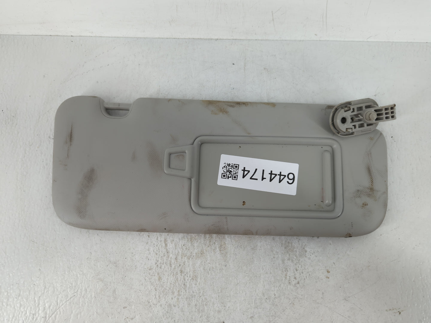 2019-2021 Kia Forte Sun Visor Shade Replacement Passenger Right Mirror Fits Fits 2019 2020 2021 OEM Used Auto Parts - Oemuse