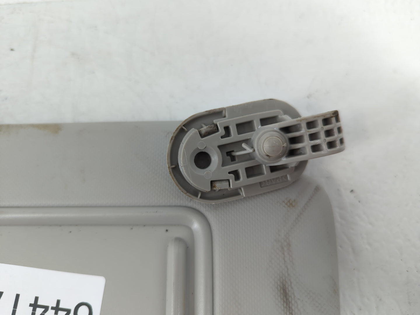 2019-2021 Kia Forte Sun Visor Shade Replacement Passenger Right Mirror Fits Fits 2019 2020 2021 OEM Used Auto Parts - Oemuse