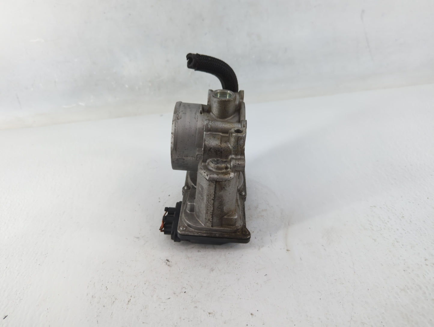 2019 Kia Forte Throttle Body P/N:6100 05B15 35100-2E710 Fits OEM Used Auto Parts - Oemusedautoparts1.com