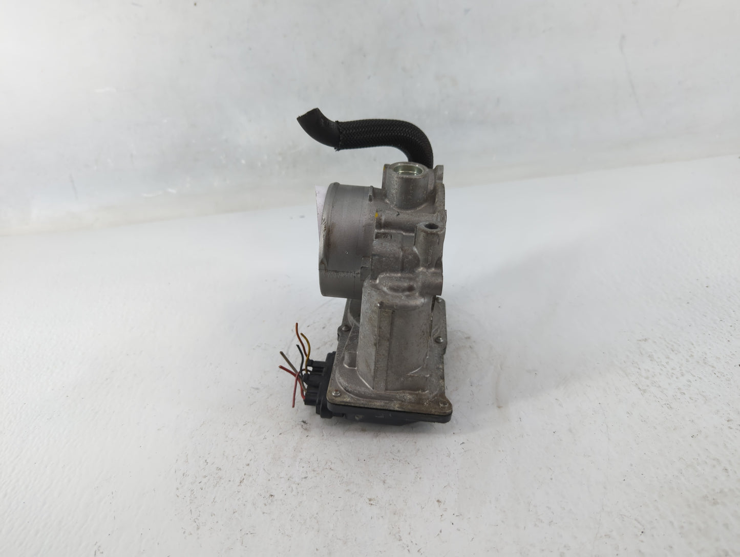 2019 Kia Forte Throttle Body P/N:6100 06B08 35100-2E710 Fits OEM Used Auto Parts - Oemusedautoparts1.com