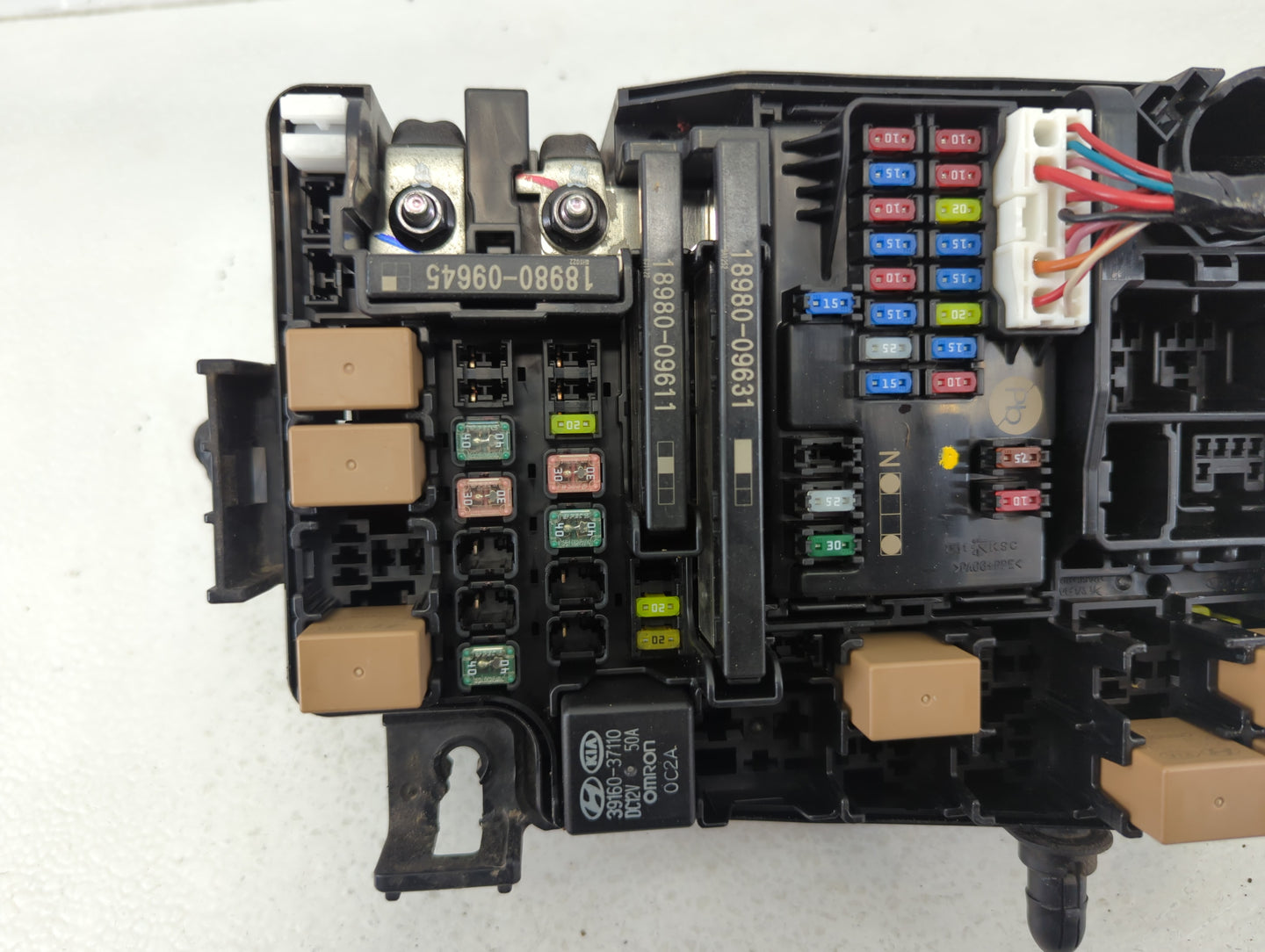2019-2020 Kia Forte Fusebox Fuse Box Panel Relay Module P/N:91430 M7991 Fits Fits 2019 2020 OEM Used Auto Parts - Oemusedaut