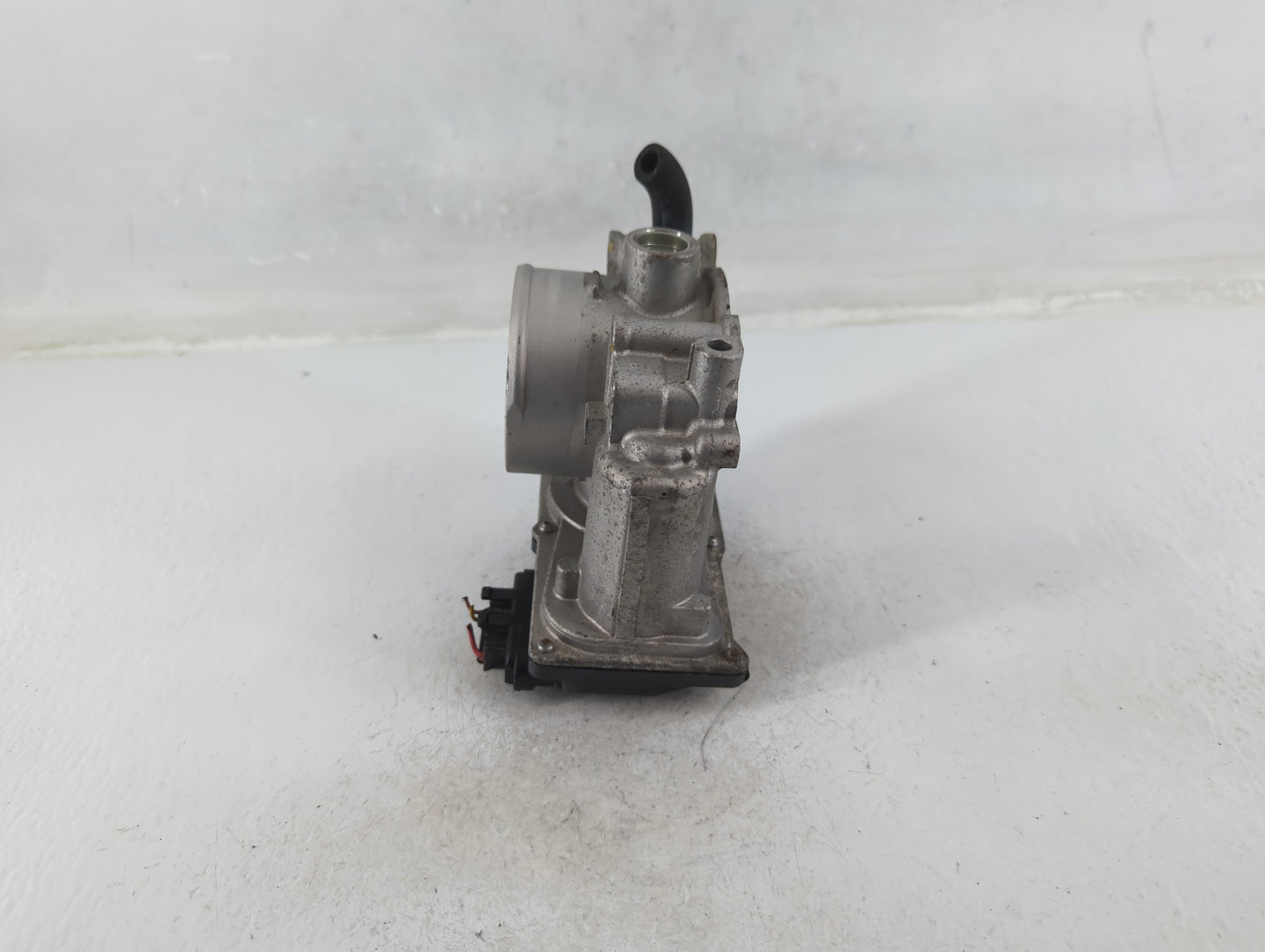 2019 Kia Forte Throttle Body P/N:6100 09B15 35100-2E710 Fits OEM Used Auto Parts - Oemusedautoparts1.com