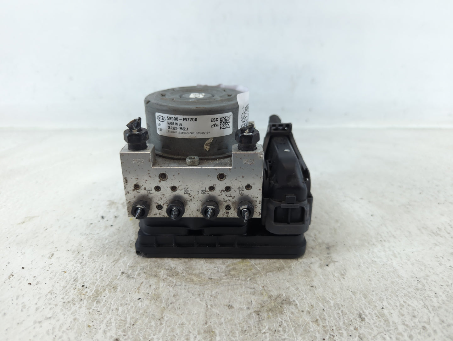2019-2021 Kia Forte ABS Pump Control Module Replacement P/N:58900-M7200 Fits Fits 2019 2020 2021 OEM Used Auto Parts - Oemus