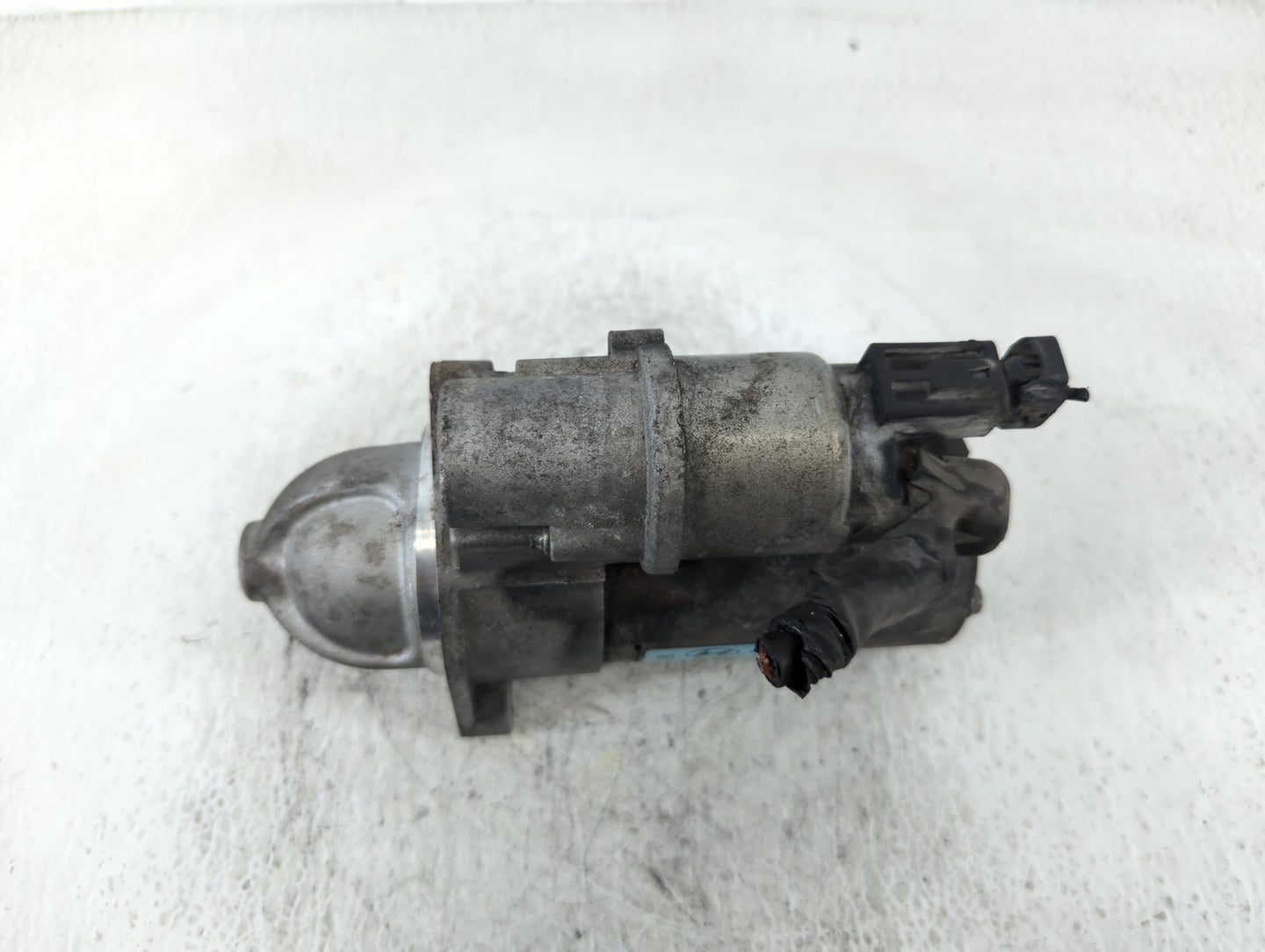 2017-2022 Kia Forte Car Starter Motor Solenoid OEM P/N:8000864 36100-2E561 Fits Fits 2017 2018 2019 2020 2021 2022 OEM Used 