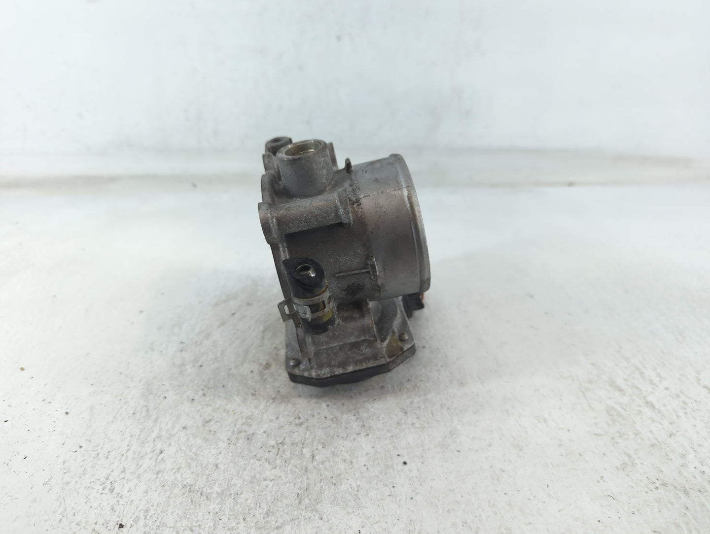 2019 Kia Forte Throttle Body P/N:6100 09B13 35100-2E710 Fits OEM Used Auto Parts - Oemusedautoparts1.com