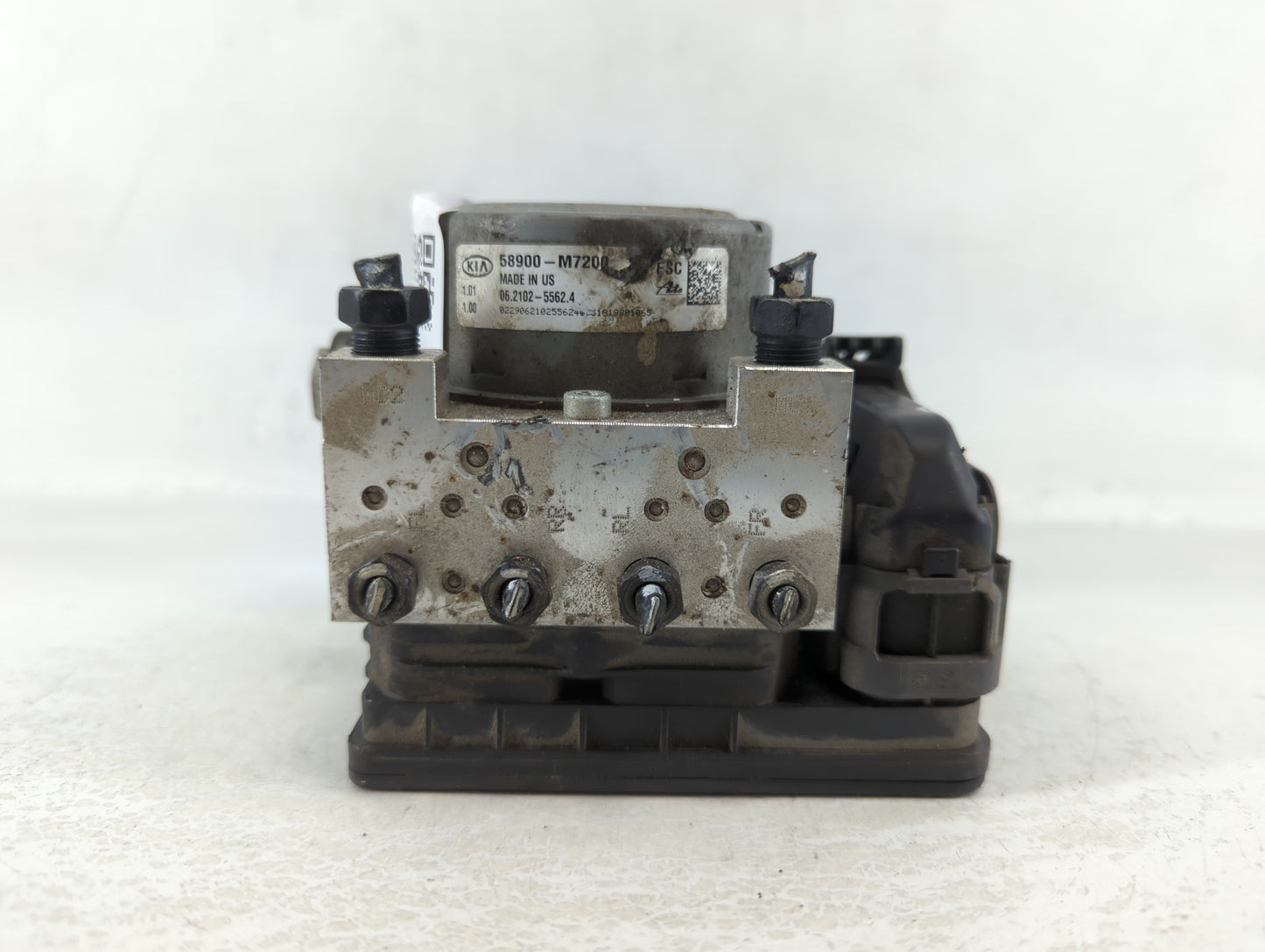 2019-2021 Kia Forte ABS Pump Control Module Replacement P/N:58900-M7200 Fits Fits 2019 2020 2021 OEM Used Auto Parts - Oemus