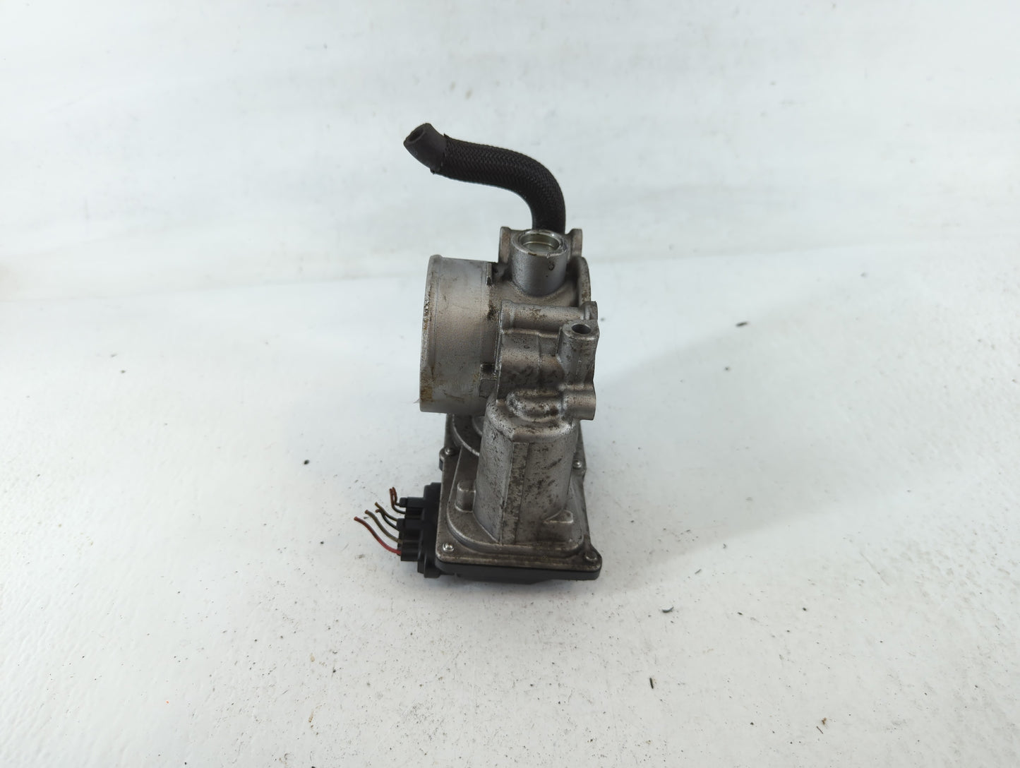 2019 Kia Forte Throttle Body P/N:6100 07B04 35100-2E710 Fits OEM Used Auto Parts - Oemusedautoparts1.com