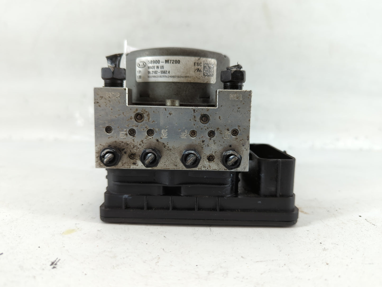 2019-2021 Kia Forte ABS Pump Control Module Replacement P/N:58900-M7200 Fits Fits 2019 2020 2021 OEM Used Auto Parts - Oemus