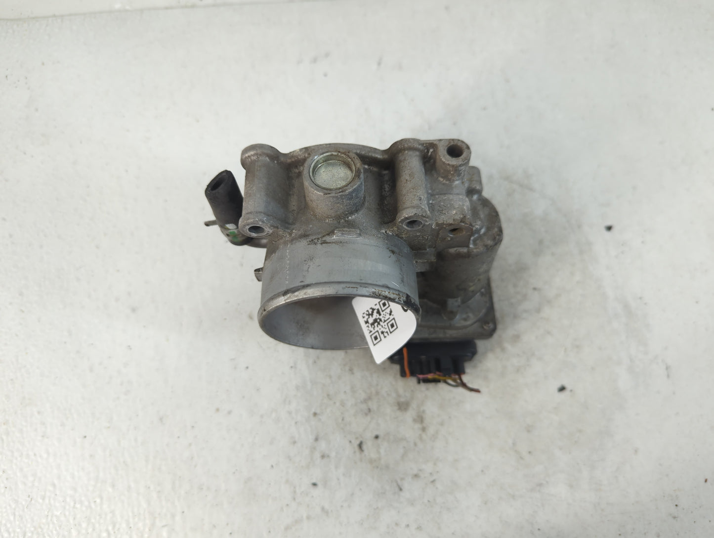 2019 Kia Forte Throttle Body P/N:6100 02C20 35100-2E710 Fits OEM Used Auto Parts - Oemusedautoparts1.com