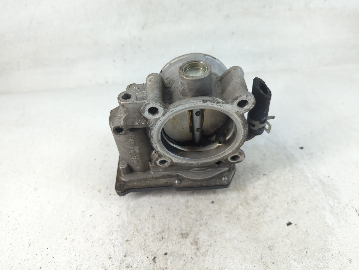 2019 Kia Forte Throttle Body P/N:6100 02C20 35100-2E710 Fits OEM Used Auto Parts - Oemusedautoparts1.com