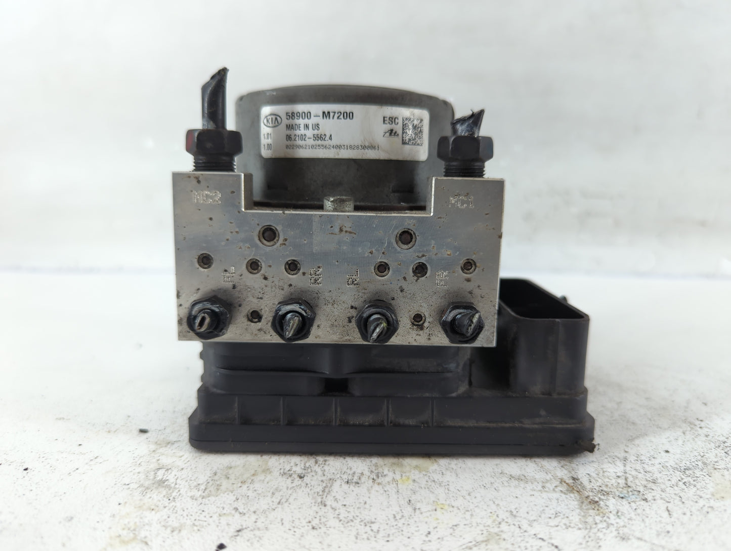 2019-2021 Kia Forte ABS Pump Control Module Replacement P/N:58900-M7200 Fits Fits 2019 2020 2021 OEM Used Auto Parts - Oemus