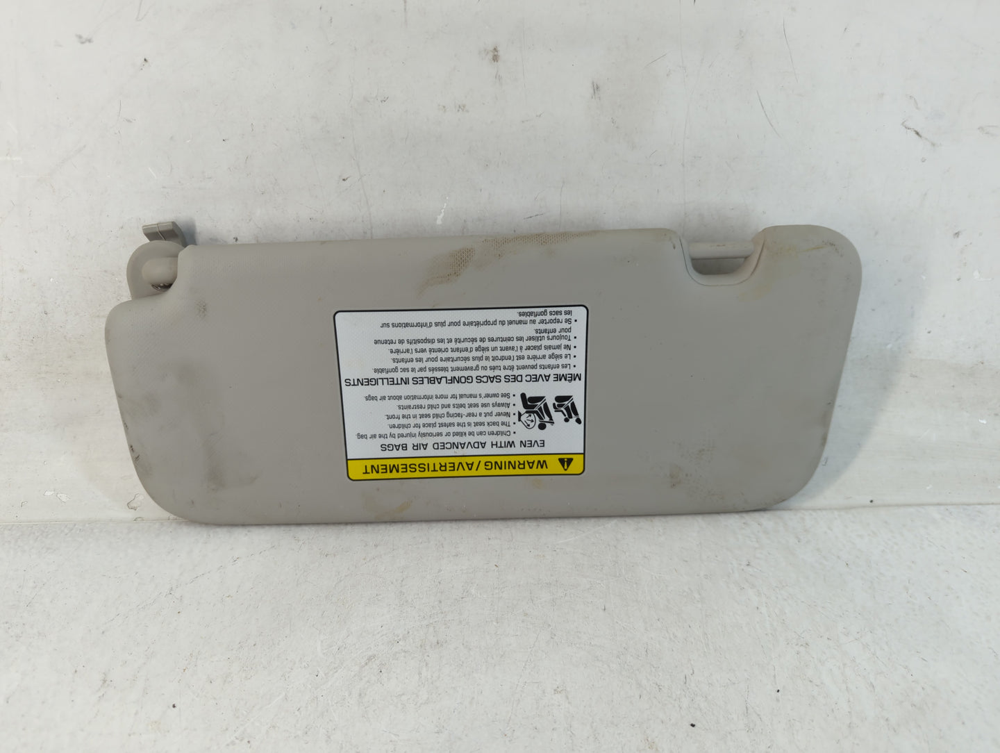 2019-2021 Kia Forte Sun Visor Shade Replacement Passenger Right Mirror Fits Fits 2019 2020 2021 OEM Used Auto Parts - Oemuse