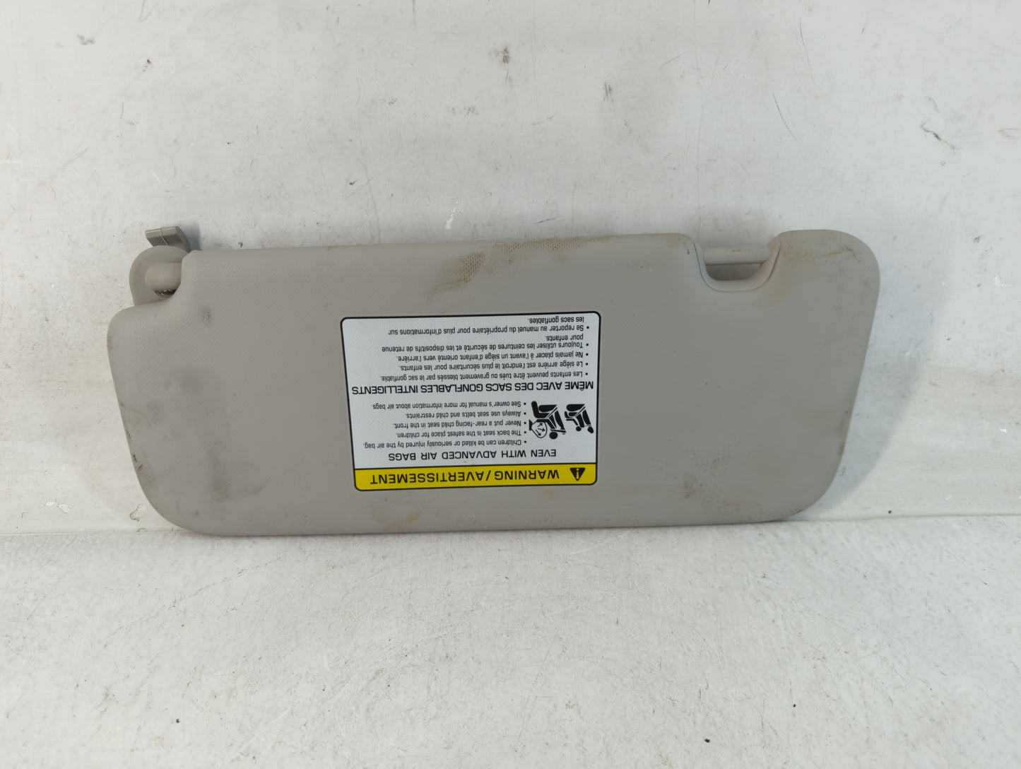 2019-2021 Kia Forte Sun Visor Shade Replacement Passenger Right Mirror Fits Fits 2019 2020 2021 OEM Used Auto Parts - Oemuse