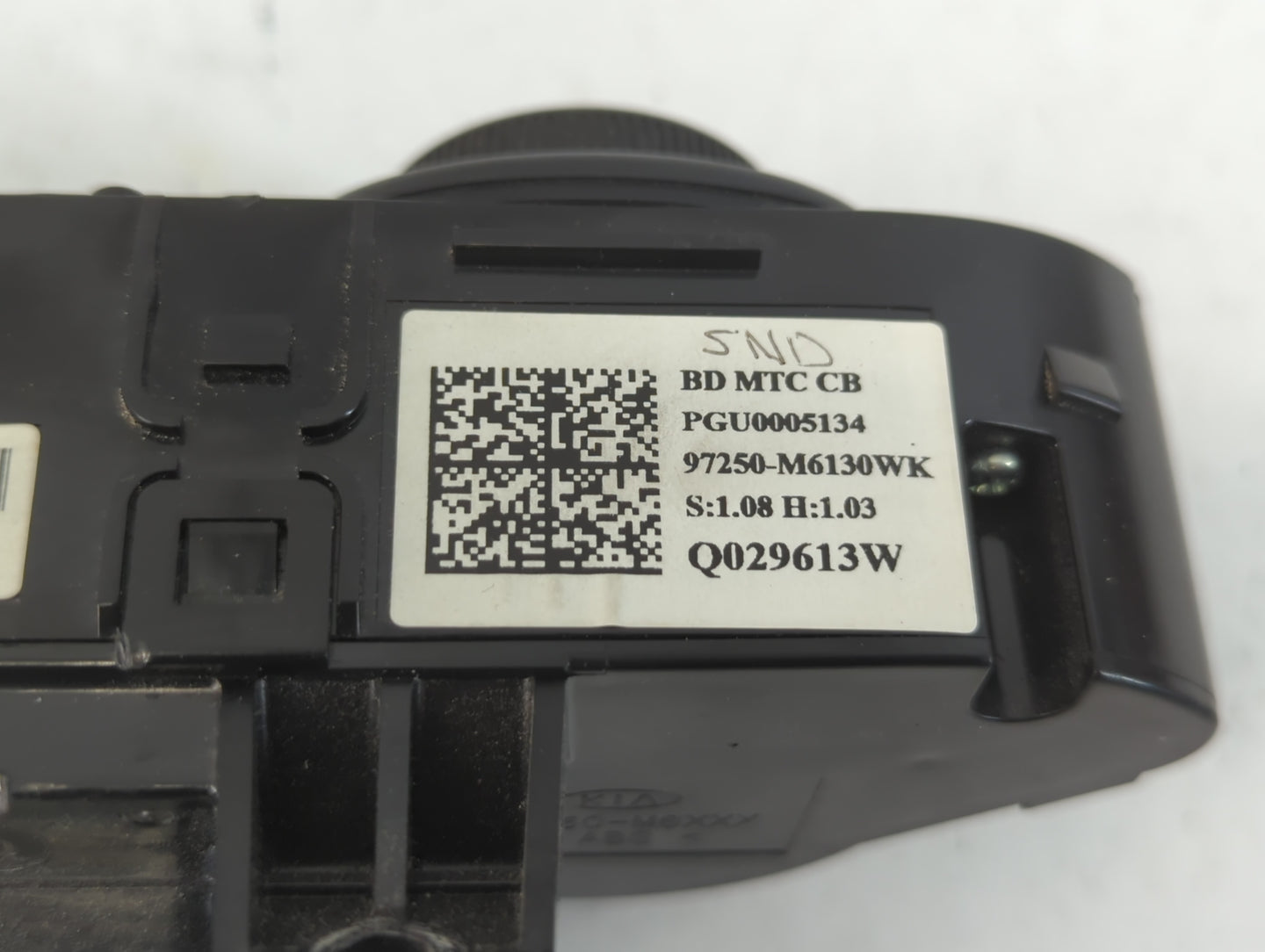 2019-2021 Kia Forte Climate Control Module Temperature AC/Heater Replacement P/N:97250-M6130WK Fits Fits 2019 2020 2021 OEM 