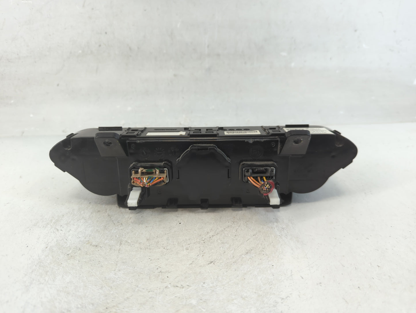 2019-2021 Kia Forte Climate Control Module Temperature AC/Heater Replacement P/N:97250-M6130WK Fits Fits 2019 2020 2021 OEM 