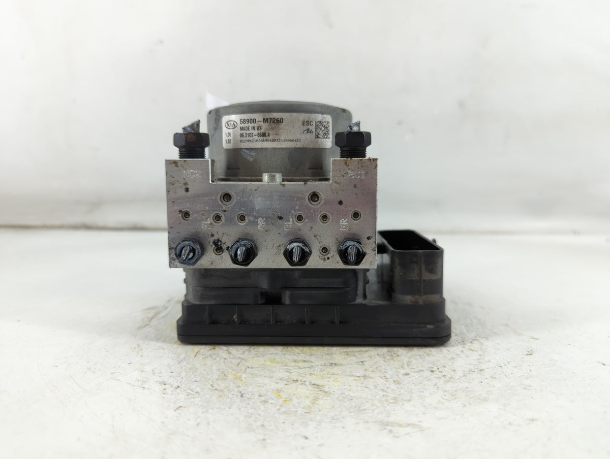 2019-2021 Kia Forte Anti-Lock Brake ABS Pump Module Actuator OEM P/N:58900-M7260 Fits Fits 2019 2020 2021 OEM Used Auto Part
