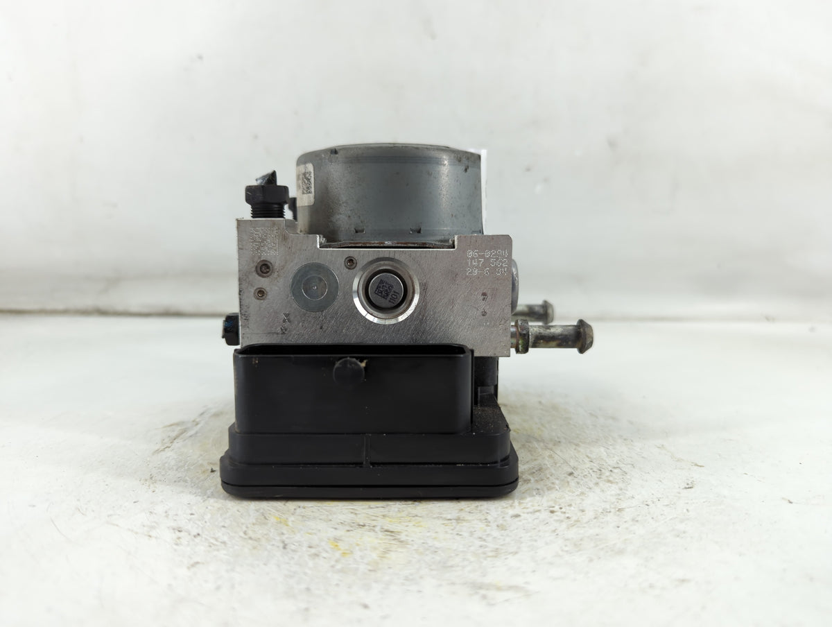 2019-2021 Kia Forte Anti-Lock Brake ABS Pump Module Actuator OEM P/N:58900-M7260 Fits Fits 2019 2020 2021 OEM Used Auto Part