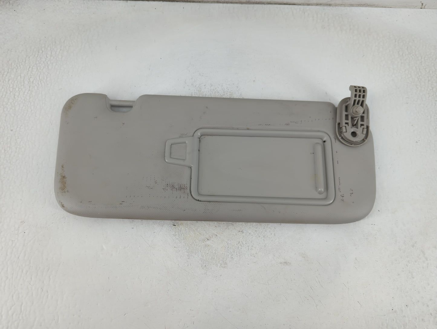 2019-2021 Kia Forte Sun Visor Shade Replacement Passenger Right Mirror Fits Fits 2019 2020 2021 OEM Used Auto Parts - Oemuse