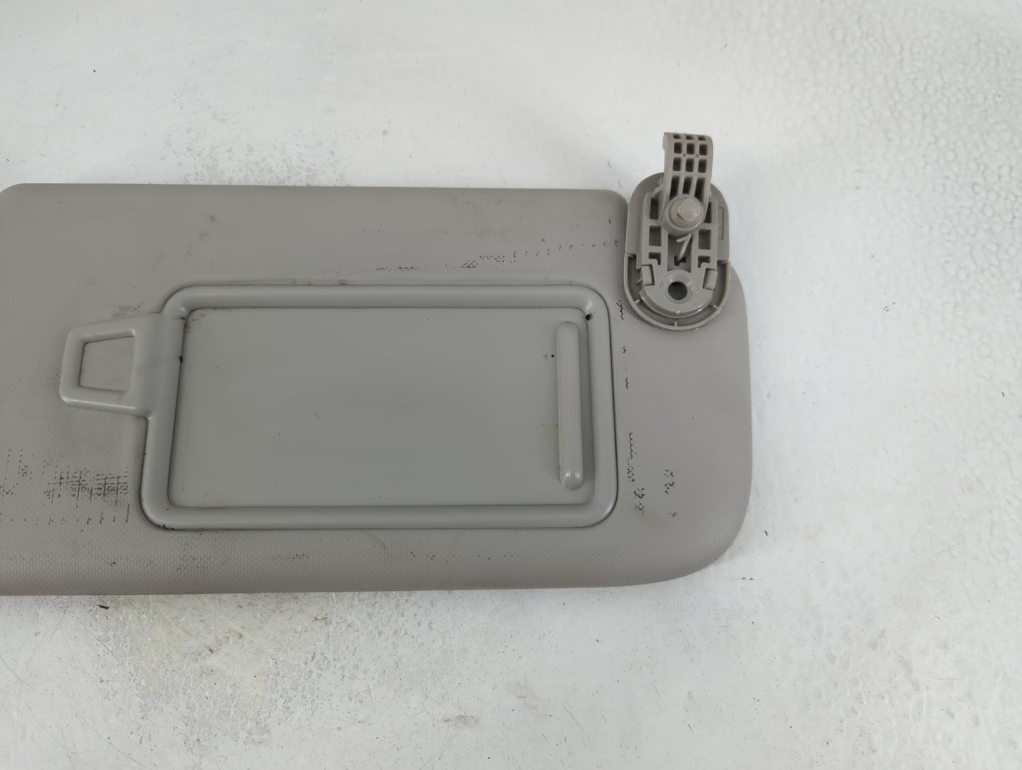 2019-2021 Kia Forte Sun Visor Shade Replacement Passenger Right Mirror Fits Fits 2019 2020 2021 OEM Used Auto Parts - Oemuse