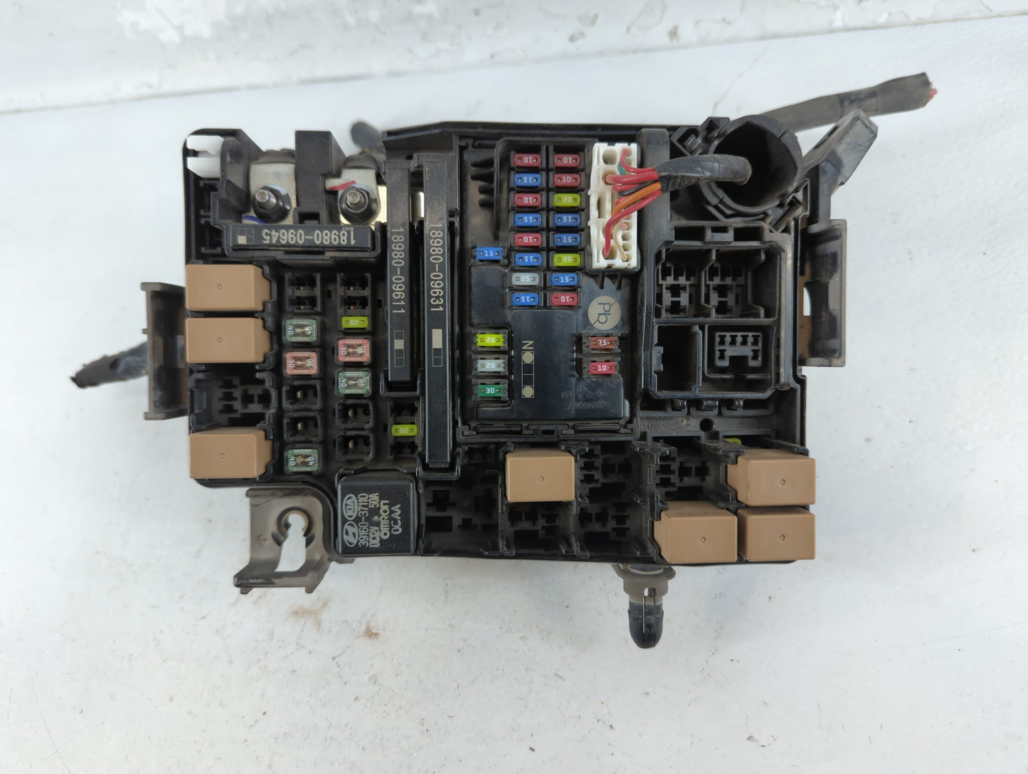 2019-2020 Kia Forte Fusebox Fuse Box Panel Relay Module P/N:P078LA51 91431 M7051 Fits Fits 2019 2020 OEM Used Auto Parts - O