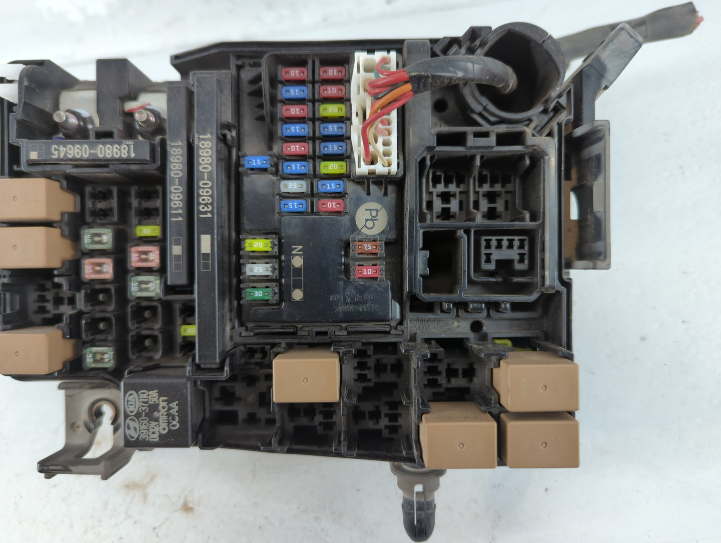 2019-2020 Kia Forte Fusebox Fuse Box Panel Relay Module P/N:P078LA51 91431 M7051 Fits Fits 2019 2020 OEM Used Auto Parts - O