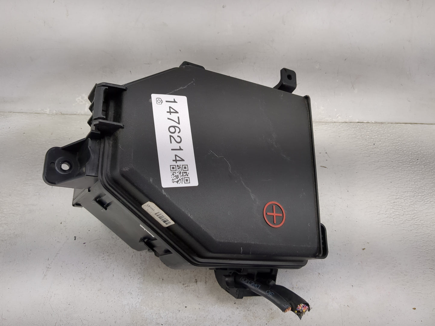 2019 Kia G70 Fusebox Fuse Box Panel Relay Module P/N:91955-G9620 18980-09400, 18980-09450 Fits Fits 2020 2021 OEM Used Auto 