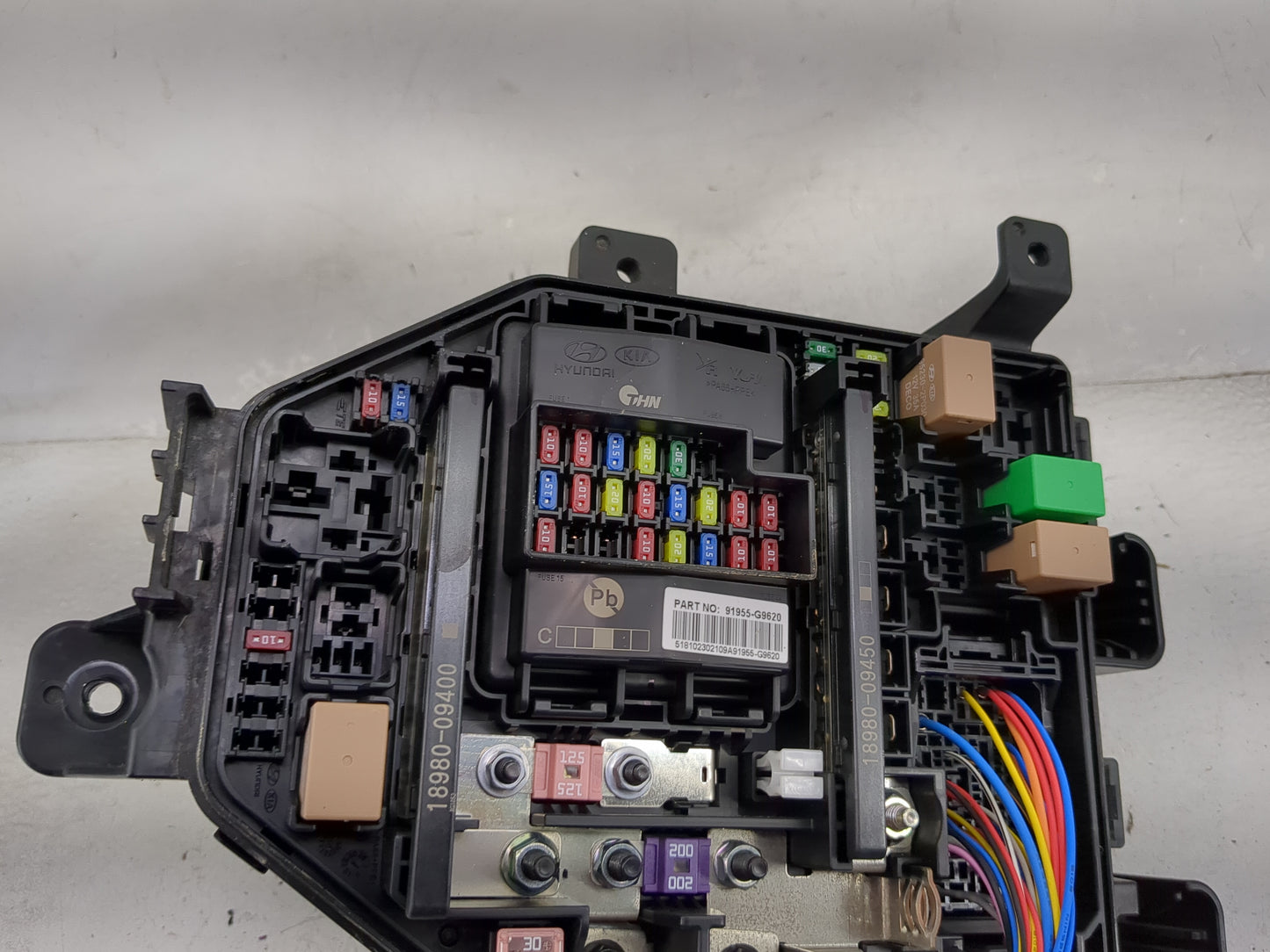 2019 Kia G70 Fusebox Fuse Box Panel Relay Module P/N:91955-G9620 18980-09400, 18980-09450 Fits Fits 2020 2021 OEM Used Auto 