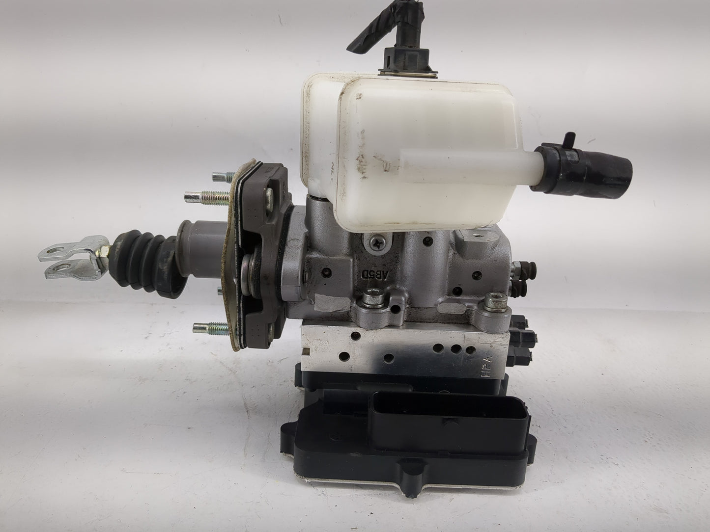 2017-2020 Kia Niro ABS Pump Control Module Replacement P/N:58500-G5300 Fits Fits 2017 2018 2019 2020 OEM Used Auto Parts - O