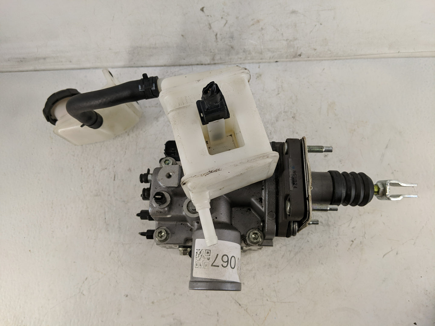2019 Kia Niro Power Brake Booster Oem - Oemusedautoparts1.com