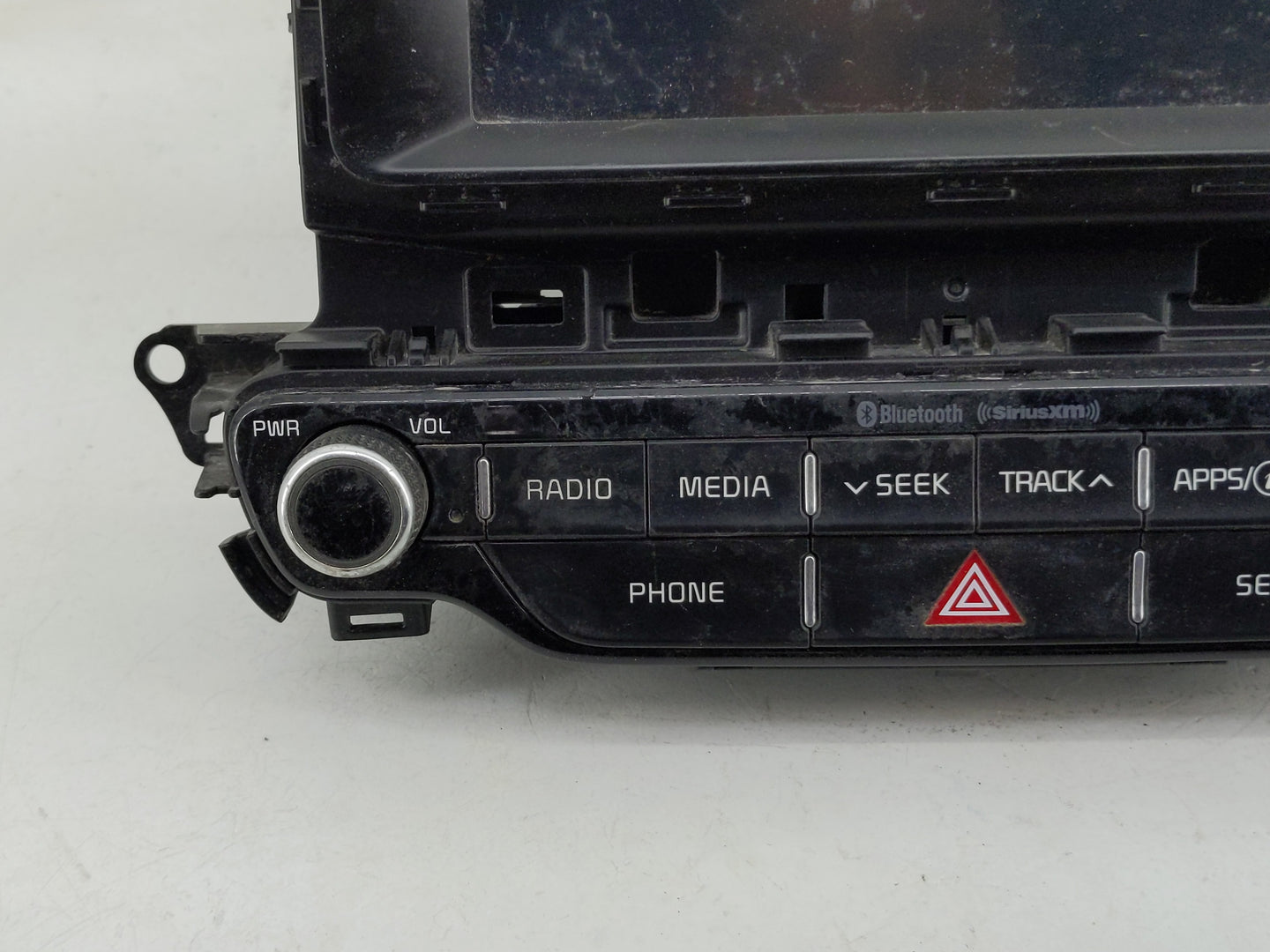 2019 Kia Niro Radio AM FM Cd Player Receiver Replacement P/N:96160-G5010 Fits OEM Used Auto Parts - Oemusedautoparts1.com
