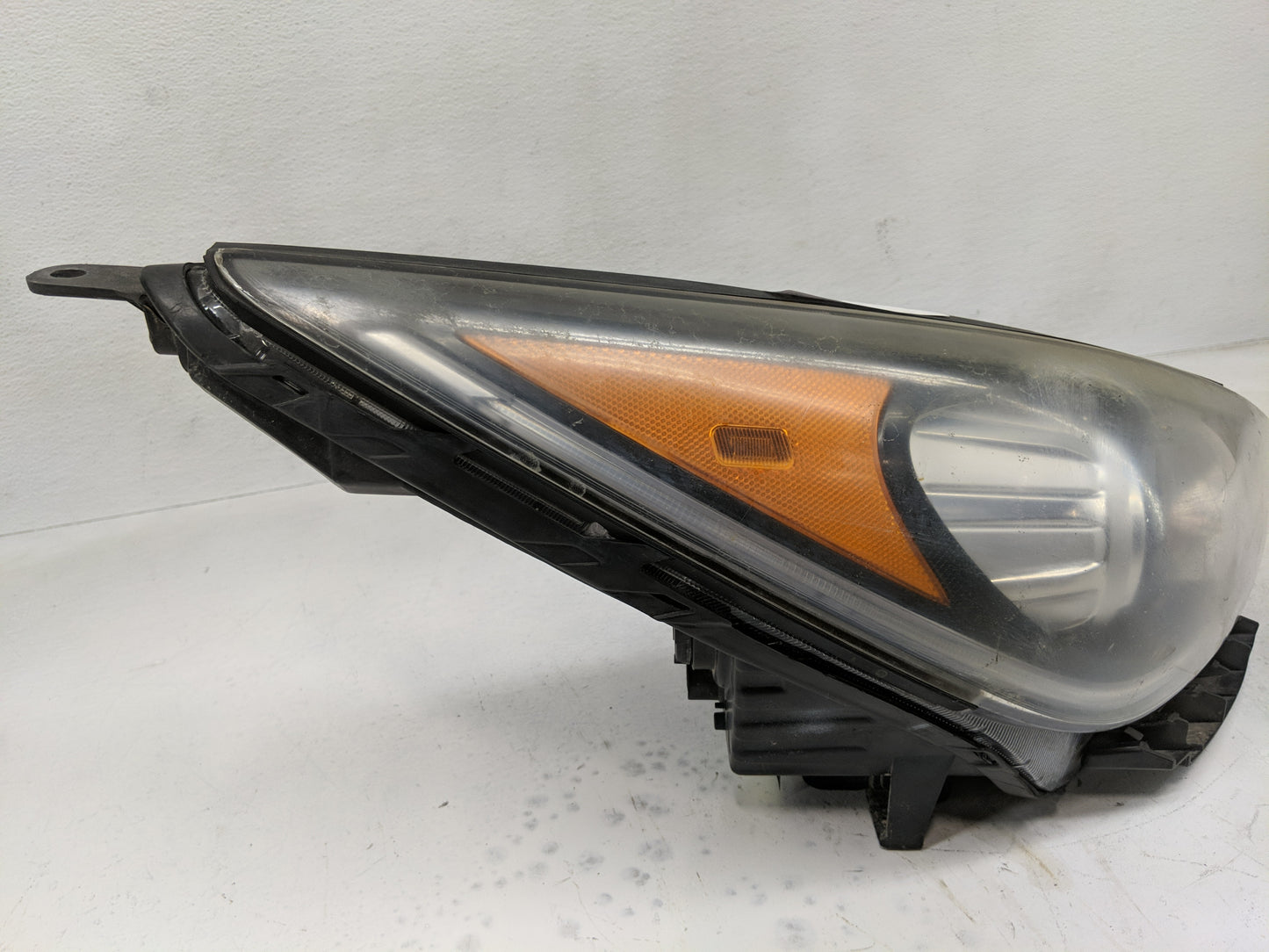2017-2019 Kia Niro Passenger Right Oem Head Light Headlight Lamp - Oemusedautoparts1.com