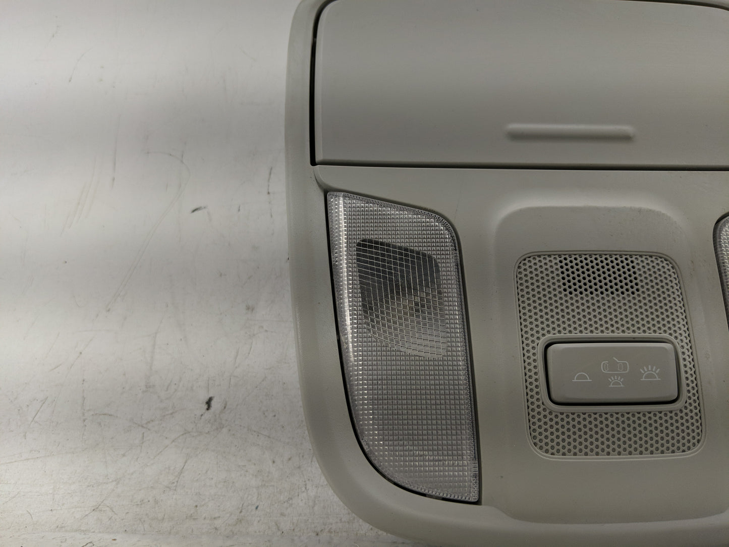 2017-2020 Kia Niro Overhead Roof Console - Oemusedautoparts1.com