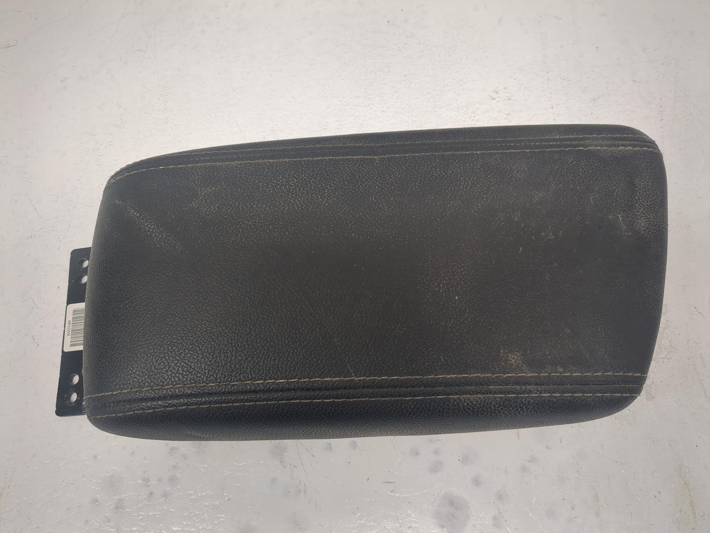 2019 Kia Niro Center Console Armrest Cover Lid Fits OEM Used Auto Parts - Oemusedautoparts1.com
