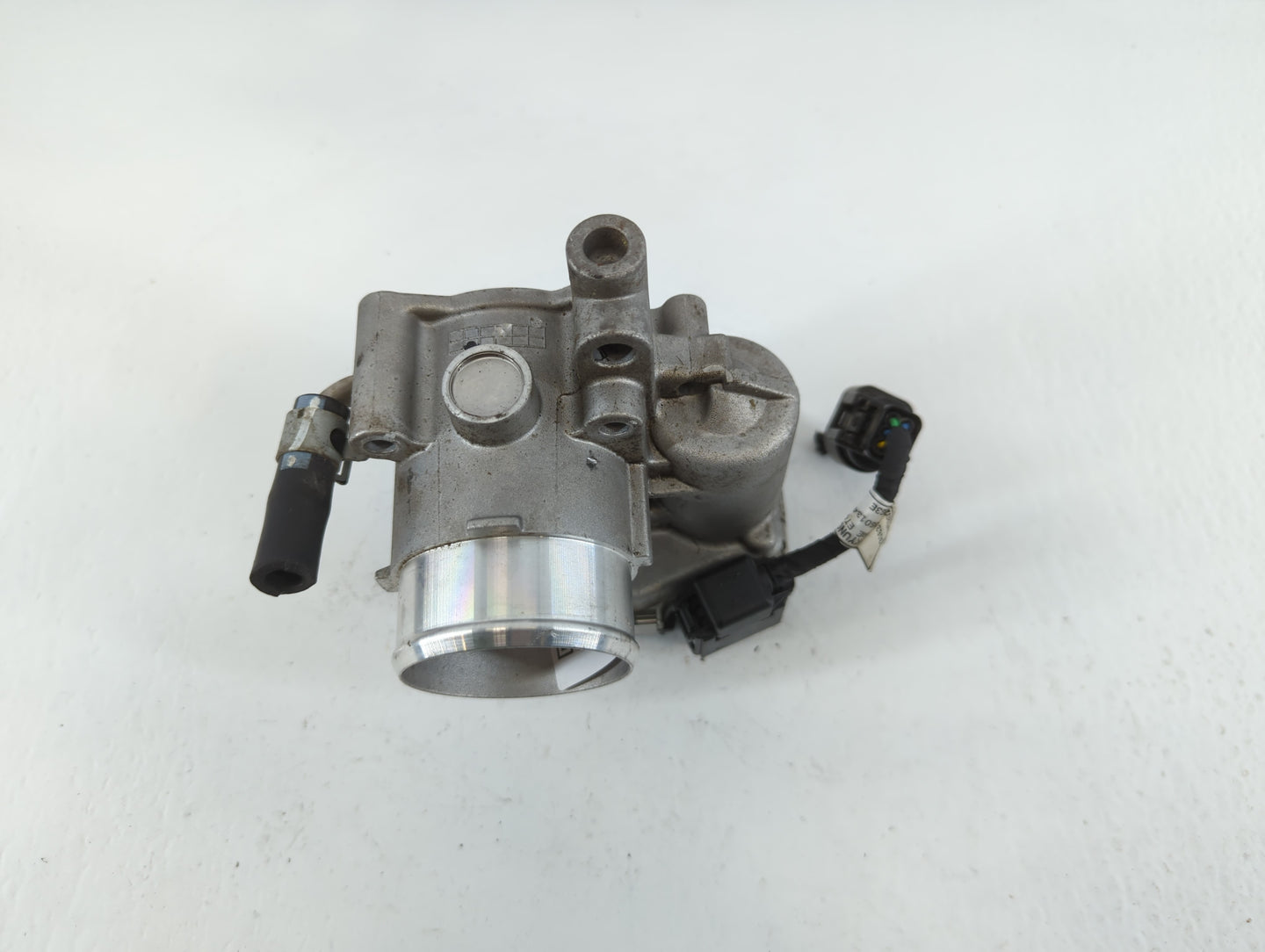 2017-2020 Kia Niro Throttle Body P/N:35100-03HA0 Fits Fits 2017 2018 2019 2020 2021 2022 OEM Used Auto Parts - Oemusedautopa