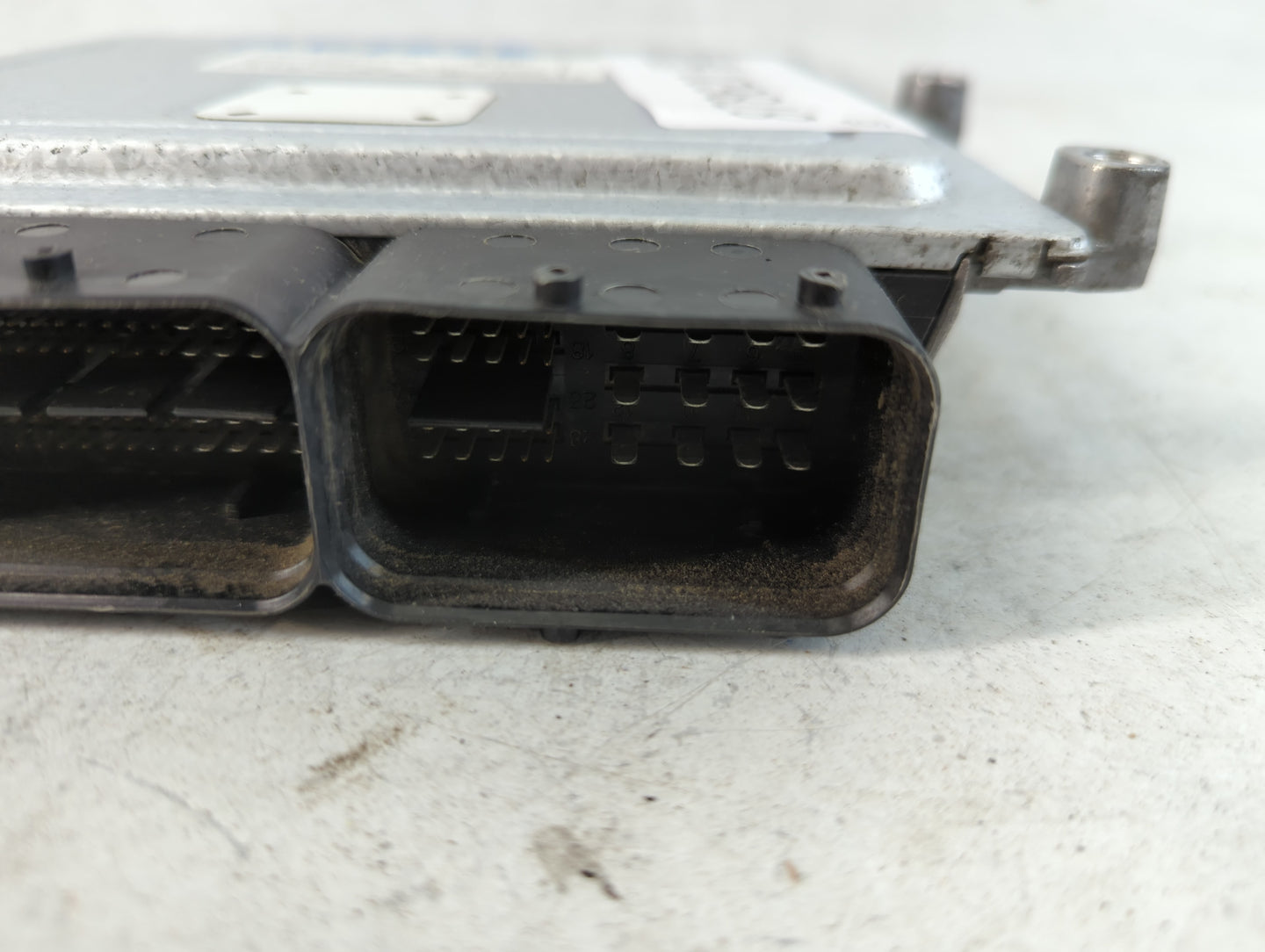 2017-2019 Kia Niro Chassis Control Module Ccm Bcm Body Control - Oemusedautoparts1.com