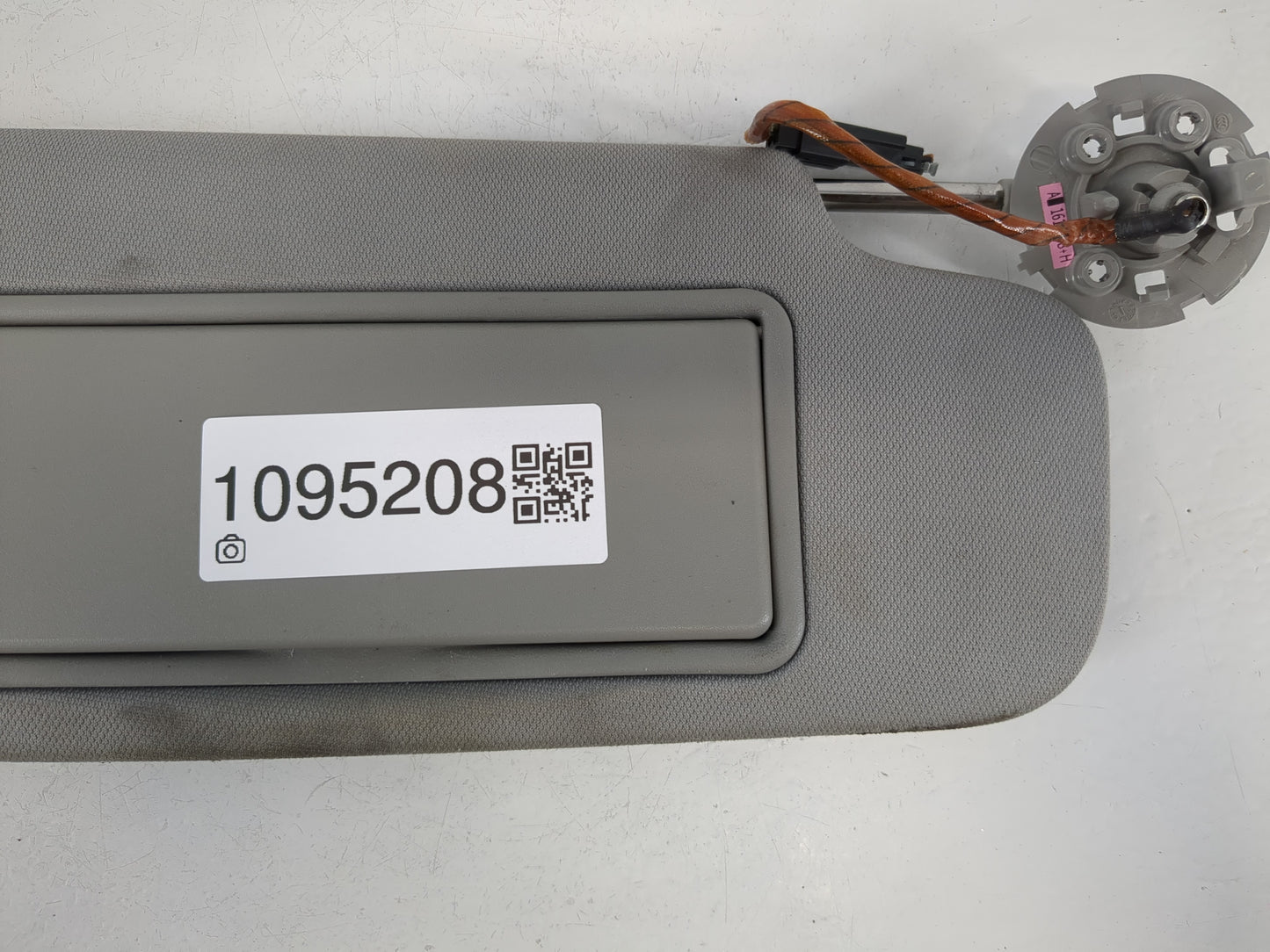 2016-2020 Kia Optima Sun Visor Shade Replacement Passenger Right Mirror Fits Fits 2016 2017 2018 2019 2020 OEM Used Auto Par