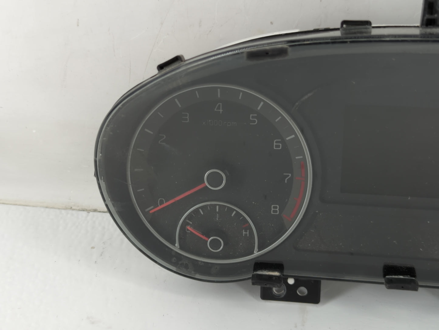 2019-2020 Kia Optima Instrument Cluster Speedometer Gauges P/N:94021-D5030 Miles: Fits Fits 2019 2020 OEM Used Auto Parts - 
