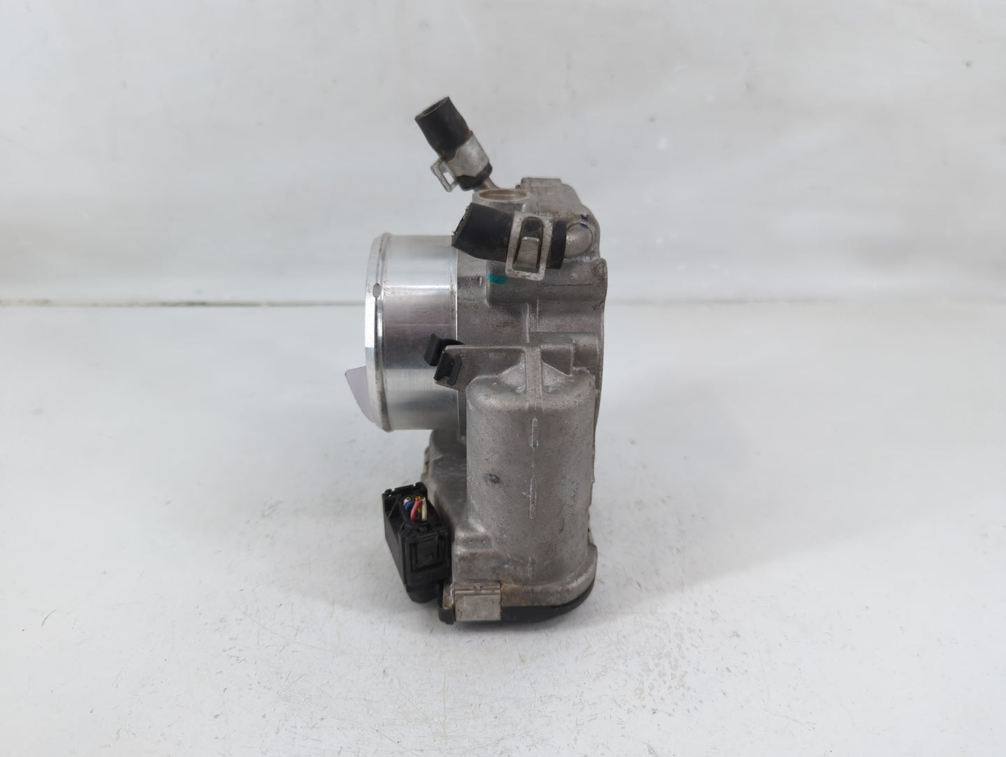 2016-2020 Kia Optima Throttle Body P/N:35100-2G600 Fits Fits 2015 2016 2017 2018 2019 2020 2021 OEM Used Auto Parts - Oemuse